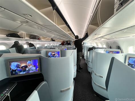 seatguru klm 787 10|klm 787 10 business class review.
